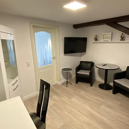 Apartment Dachgeschoss Dekoland *
